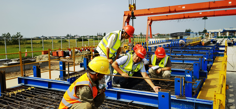 20230915137310.jpg 觀音寺長江大橋項目完成首片預制箱梁澆筑2_副本.jpg